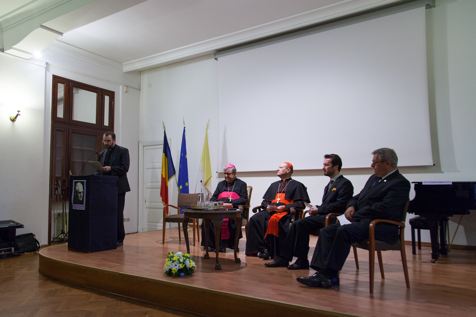 Mons. Gergely Kovács Mons. Gergely Kovács