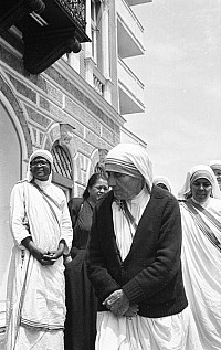 Teréz anya sepsiszentgyörgyi látogatása. Fotó: Albert Levente