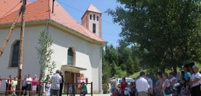 Búcsú és búcsúztatás Orotván Búcsú és búcsúztatás Orotván