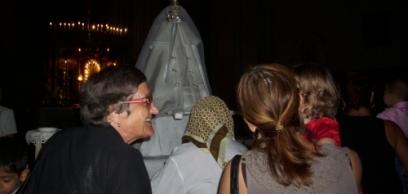 A Napba öltözött asszony