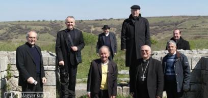 A 15-a întâlnire a președinților Conferințelor Episcopilor Catolici din Sud-Estul Europei A 15-a întâlnire a președinților Conferințelor Episcopilor Catolici din Sud-Estul Europei