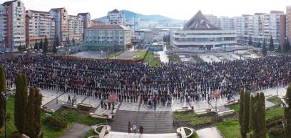 Eledelszentelés Csíkszereda főterén Eledelszentelés Csíkszereda főterén