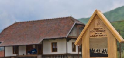 Böjte Csaba felszentelte az Élet útját Szovátán