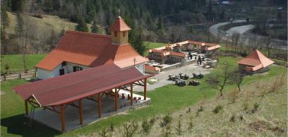 Tévés, rádiós pünkösdölés