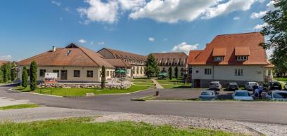 Megtartotta első ülését az új papi szenátus Megtartotta első ülését az új papi szenátus