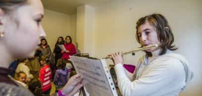 Betegeket segítő gyerekek Csíkszentdomokoson