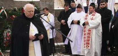 Az összefogás a megmaradás feltétele