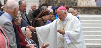Porciunkula-búcsú Szentkúton – idősek és betegek zarándoklata