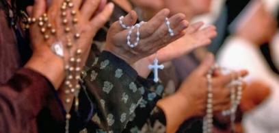 Rózsafüzér-zarándoklat Sepsiszentgyörgyért