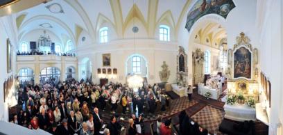 A háromszáz esztendős nagyszebeni ferencrendi templom újramegáldása 