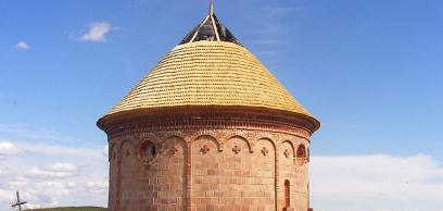 Zarándoklat indul az újjáépült széphavasi kápolnához, felszentelése alkalmából Zarándoklat indul az újjáépült széphavasi kápolnához, felszentelése alkalmából