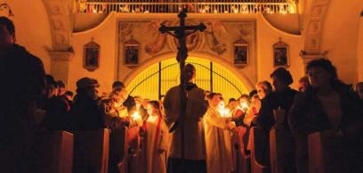 Fénymise a székelyudvarhelyi ferences templomban