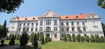 Nem került az önkormányzat elé a katolikus gimnázium ügye Marosvásárhelyen Nem került az önkormányzat elé a katolikus gimnázium ügye Marosvásárhelyen