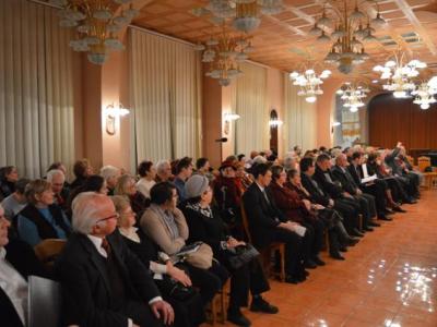 Én már messzire járok...