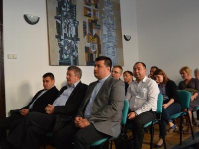 A bizonytalanság kora (preskolasztika és posztmodern)