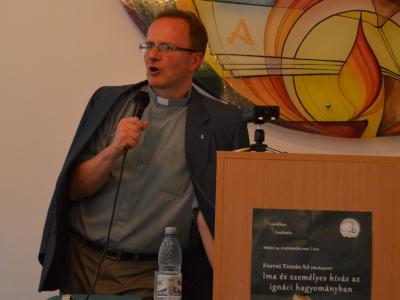 Ima, hívás és elköteleződés