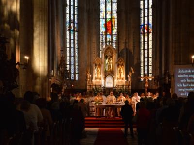 Szent Mihály főangyal égi pártfogását kérték Kolozsváron 