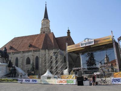 A történelem is tiltakozik